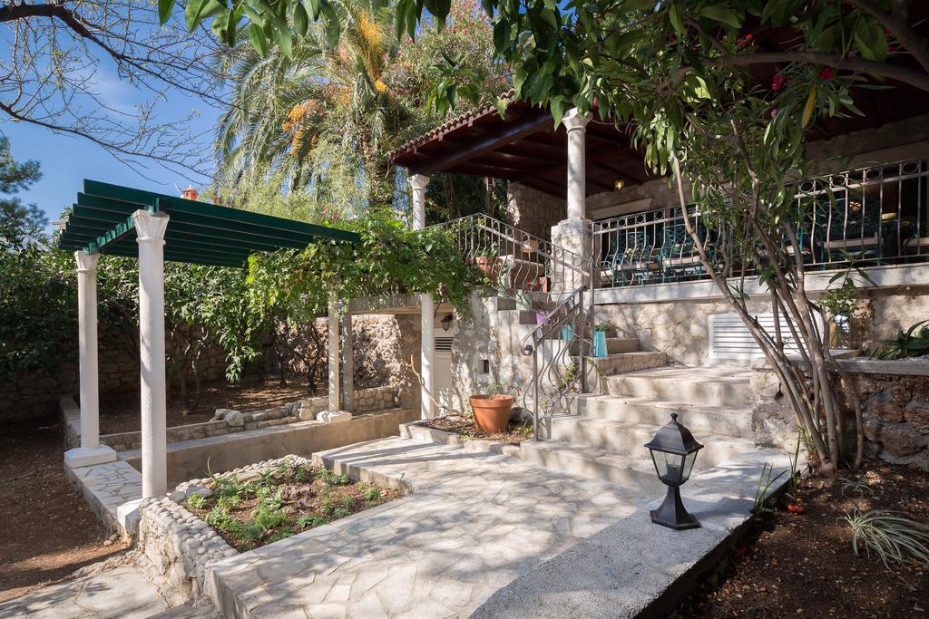 Villa Kustra Orebic Exterior photo